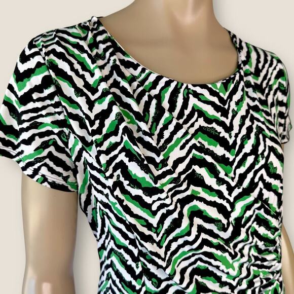 Dana Buchman Short Sleeve Ruched Faux Wrap Dress Stretchy Size L Zebra Stripes - Picture 6 of 13